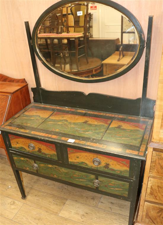 A Victorian mahogany circular topped breakfast table W.128cm